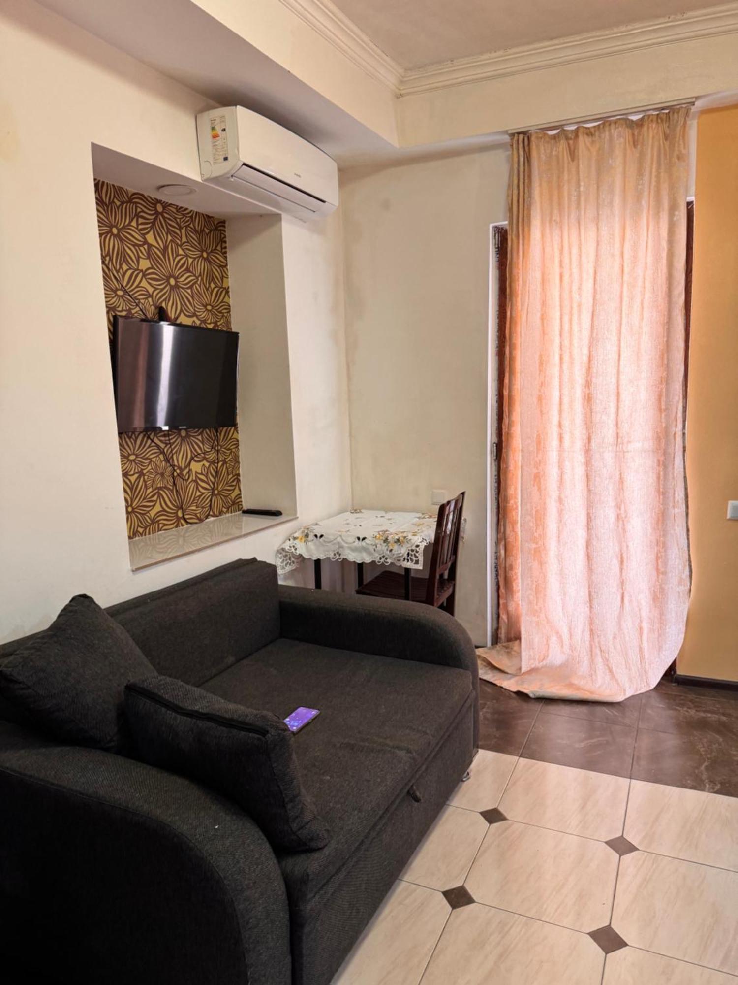 Two Lions Hotel Tbilisi Bagian luar foto